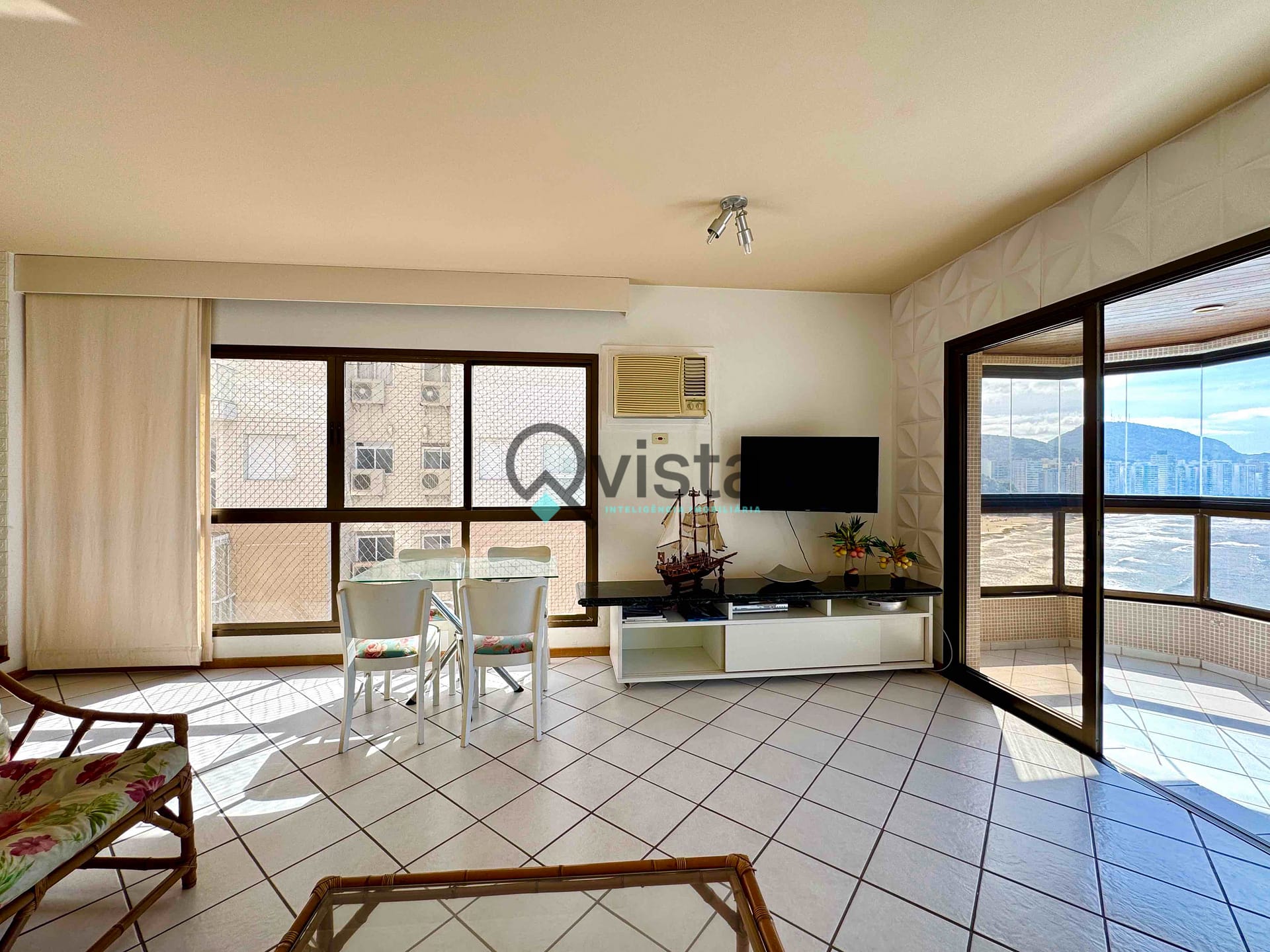 Apartamento à venda com 3 quartos, 170m² - Foto 4