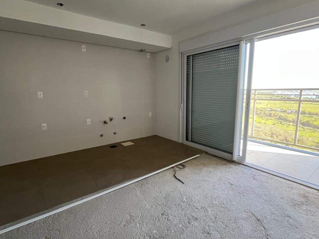 Apartamento com 74m² 3 quartos e 2 banheiros, à venda, no bairro Areal em Pelotas