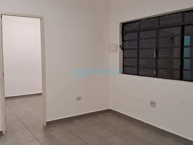 Apartamento com 50m² 2 quartos e 1 banheiro, para alugar, no bairro Vila Anastácio em São Paulo