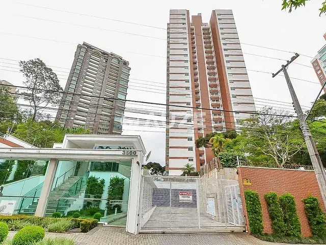 Apartamento com 126m² 3 quartos e 3 banheiros, à venda, no bairro Campo Comprido em Curitiba