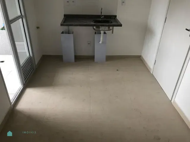 Apartamento com 33m² 2 quartos e 1 banheiro, para alugar, no bairro Vila Romana em São Paulo