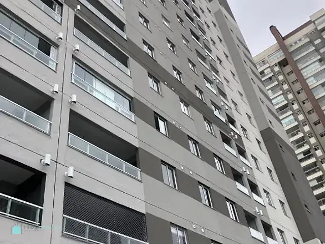 Apartamento com 33m² 2 quartos e 1 banheiro, para alugar, no bairro Vila Romana em São Paulo