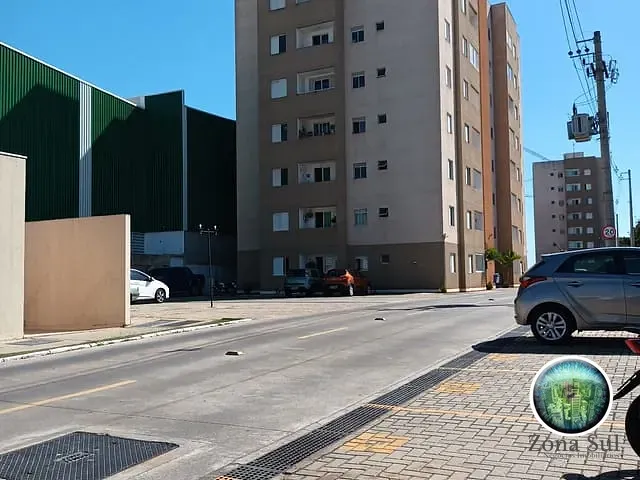 Apartamento com 52m² 2 quartos e 1 banheiro, à venda, no bairro Jardim Bertanha em Sorocaba