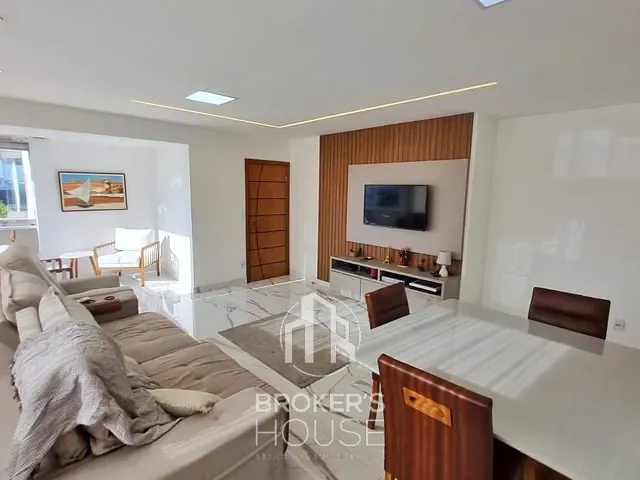 Apartamento 3 quartos e 2 banheiros, à venda, no bairro Praia do Canto em Vitória
