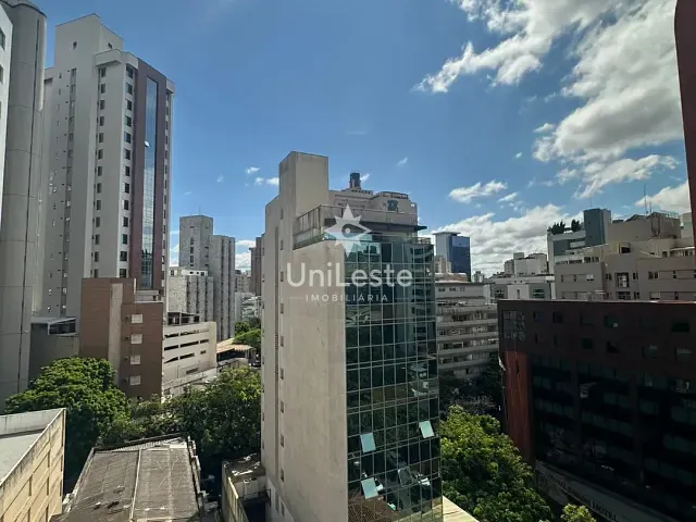 Apartamento 2 quartos e 2 banheiros, à venda, no bairro Savassi em Belo Horizonte