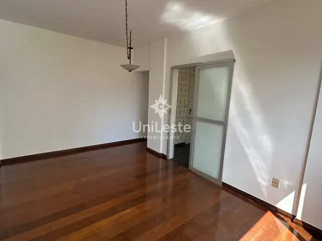 Apartamento 2 quartos e 2 banheiros, à venda, no bairro Savassi em Belo Horizonte