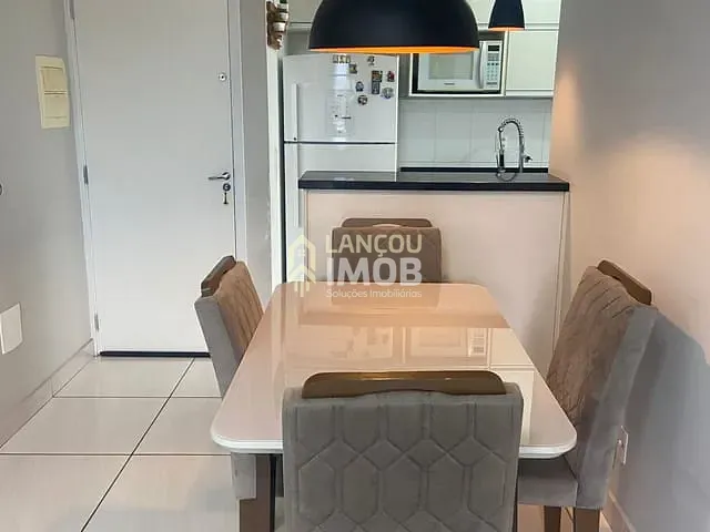 Apartamento 2 quartos e 1 banheiro, à venda, no bairro Tulipas em Jundiaí