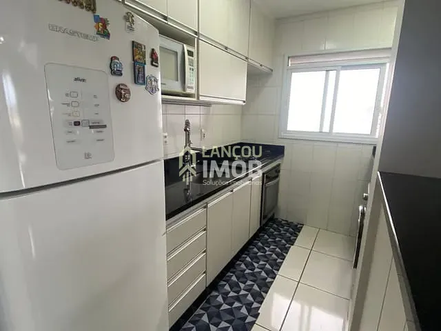 Apartamento 2 quartos e 1 banheiro, à venda, no bairro Tulipas em Jundiaí
