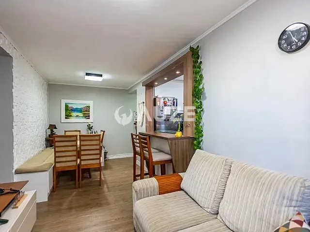Apartamento com 62m² 3 quartos e 2 banheiros, à venda, no bairro Portão em Curitiba