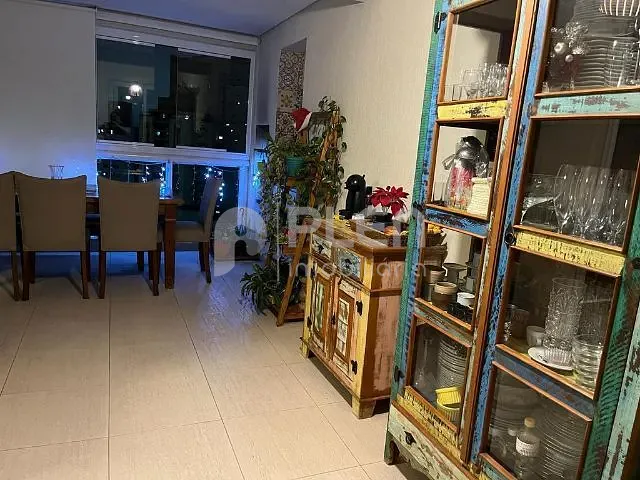 Apartamento 3 quartos e 4 banheiros, à venda, no bairro Santa Teresinha em São Paulo