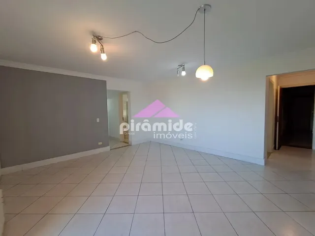 Apartamento com 10m² 3 quartos e 3 banheiros, para alugar, no bairro Bosque dos Eucaliptos em São José Dos Campos