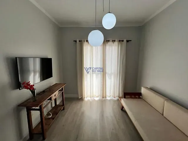 Apartamento 2 quartos e 1 banheiro, para alugar, no bairro Jardim das Indústrias em São José dos Campos