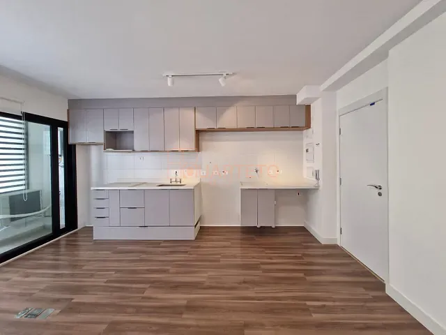 Apartamento 1 quarto e 1 banheiro, à venda ou para alugar, no bairro Perdizes em São Paulo