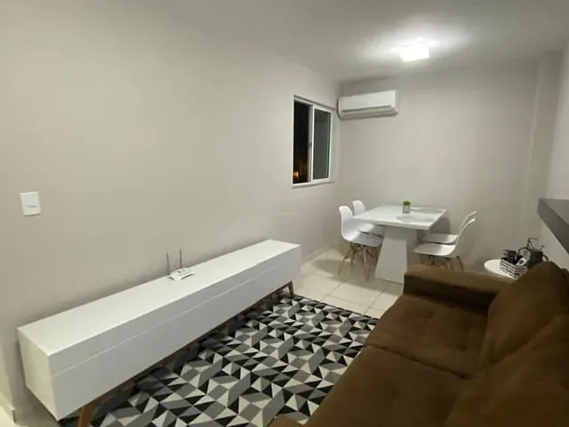 Apartamento 2 quartos e 1 banheiro, à venda, no bairro Parque Leopoldina em Campos dos Goytacazes