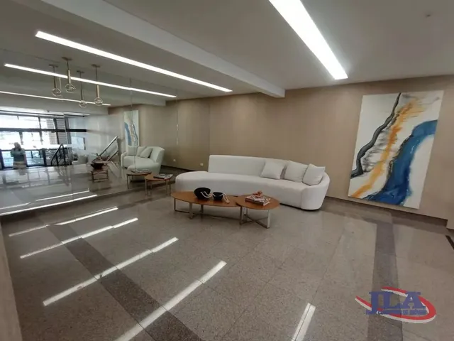 Apartamento 3 quartos e 4 banheiros, à venda, no bairro Água Verde em Curitiba