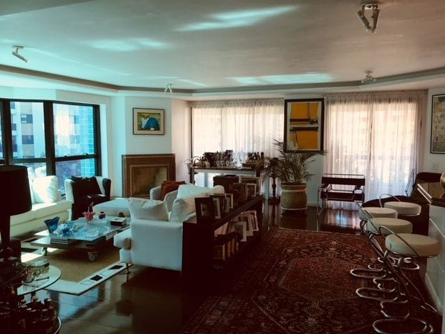 Foto do Apartamento - Luxuoso Apartamento para venda e locação na Vila Andrade de 290 m² com 4 Suítes e 4 Vagas por R$11.800,00 (Pacote Mensal) | Leal Invest