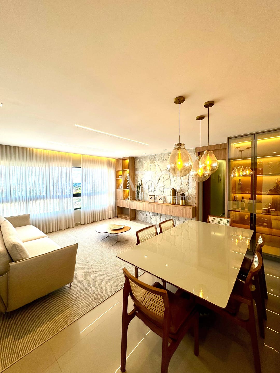 Apartamento mobiliado à venda com 3 suítes e 111 metros quadrados no Setor Pedro Ludovico, Goiânia, GO
