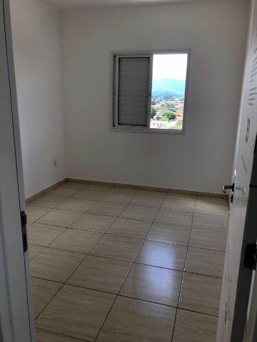 Apartamento com 60m² 2 quartos e 1 banheiro, para alugar, no bairro Jardim das Nações em Taubaté