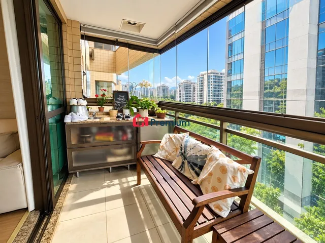 Apartamento 2 quartos e 3 banheiros, à venda, no bairro Barra da Tijuca em Rio de Janeiro