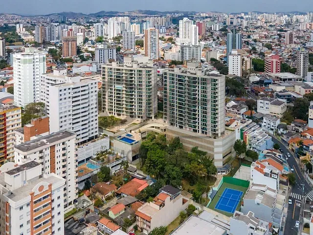 Apartamento com 600m² 4 quartos e 3 banheiros, à venda, no bairro Vila Bastos em Santo André
