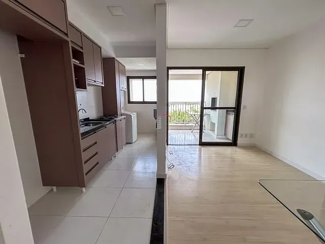 Apartamento com 90m² 1 quarto e 2 banheiros, à venda, no bairro Parque Jamaica em Londrina