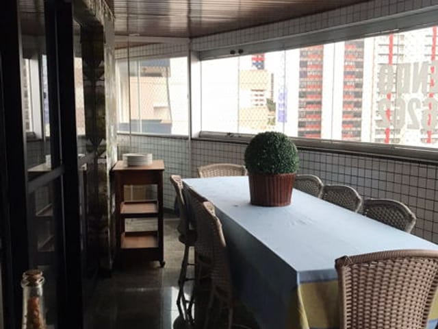 Apartamento com 200m² 3 quartos e 5 banheiros, à venda ou para alugar, no bairro Bosque da Saúde em Cuiabá