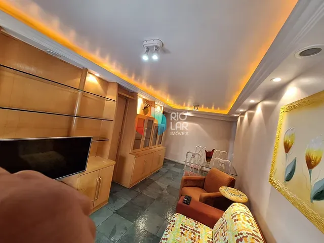 Apartamento com 86m² 2 quartos e 2 banheiros, à venda, no bairro Copacabana em Rio de Janeiro