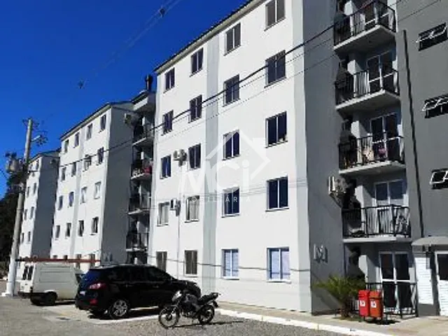 Apartamento 2 quartos e 1 banheiro, à venda, no bairro Três Vendas em Pelotas