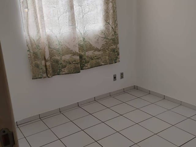 Apartamento 2 quartos e 1 banheiro, à venda, no bairro Nova Olinda em Londrina