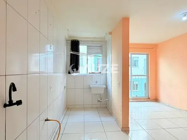 Apartamento com 50m² 2 quartos e 1 banheiro, à venda, no bairro Capela Velha em Araucária