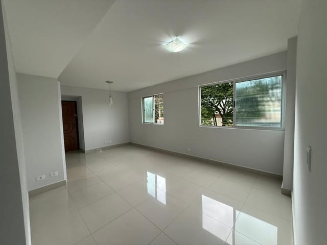 Apartamento com 73m² 3 quartos e 2 banheiros, à venda, no bairro Setor Aeroporto em Goiânia