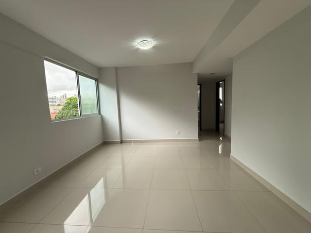 Apartamento com 73m² 3 quartos e 2 banheiros, à venda, no bairro Setor Aeroporto em Goiânia