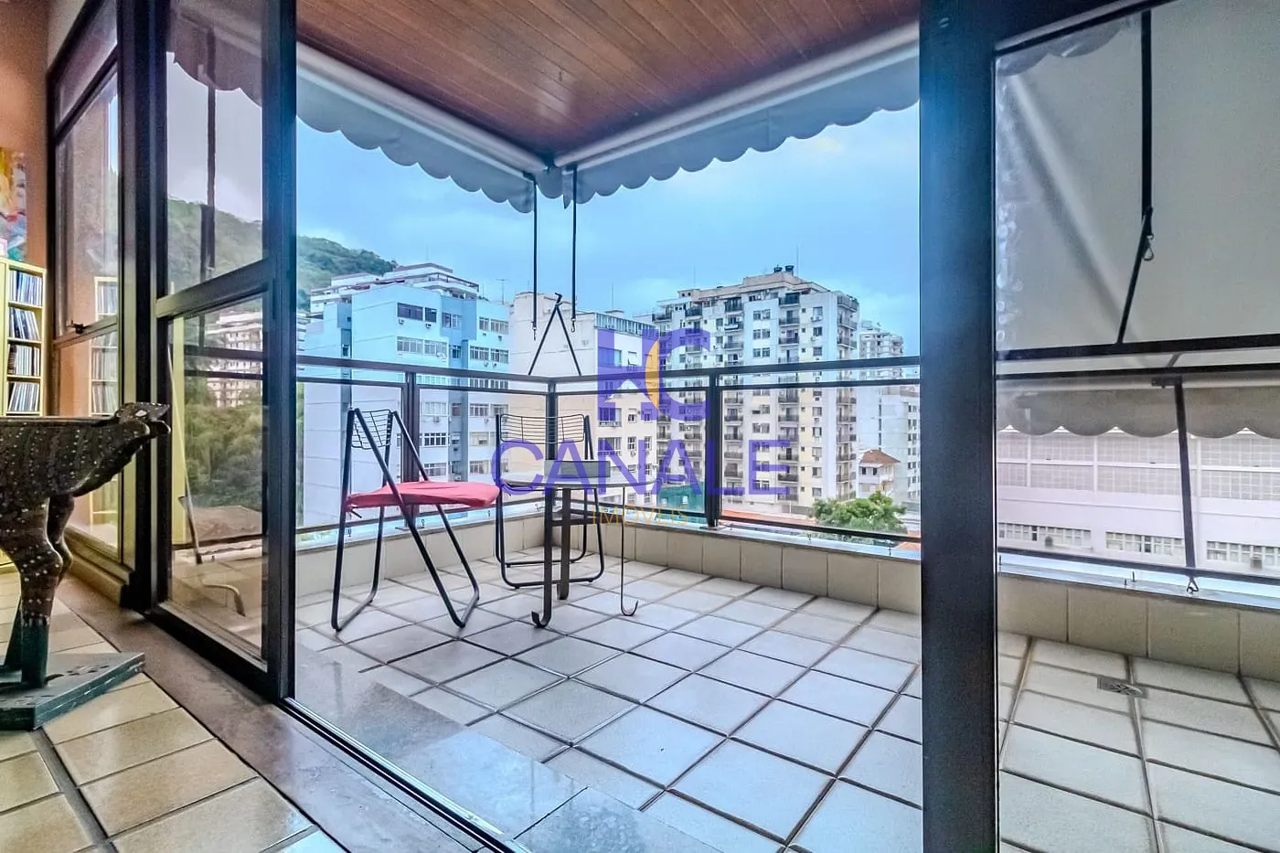Apartamento, 3 quartos, 137 m² - Foto 2
