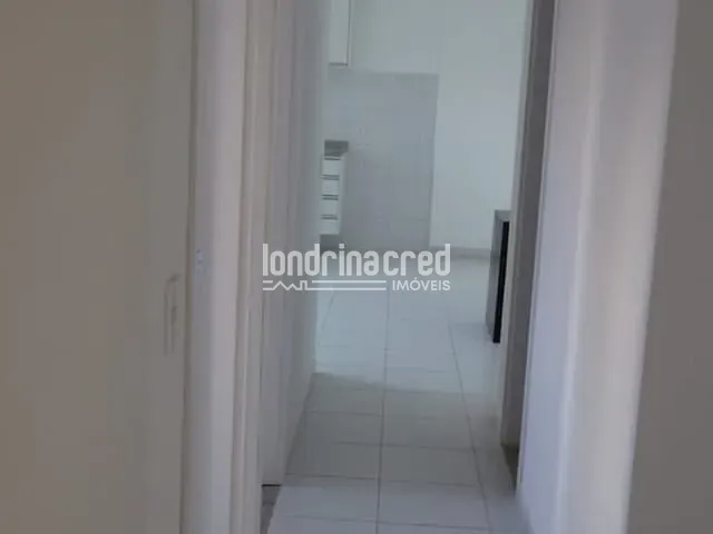 Apartamento 3 quartos e 2 banheiros, à venda, no bairro Vila Ipiranga em Londrina