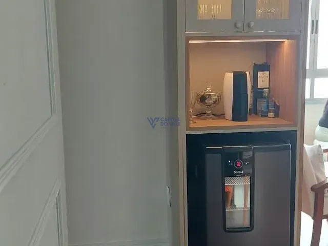 Apartamento 3 quartos e 2 banheiros, à venda, no bairro Jardim das Colinas em São José dos Campos
