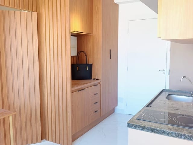 Apartamento com 24m² 1 quarto e 1 banheiro, à venda, no bairro Vila Pompéia em São Paulo
