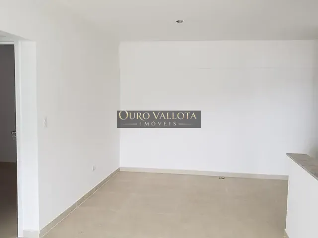Apartamento 2 quartos e 1 banheiro, à venda, no bairro Canto do Forte em Praia Grande