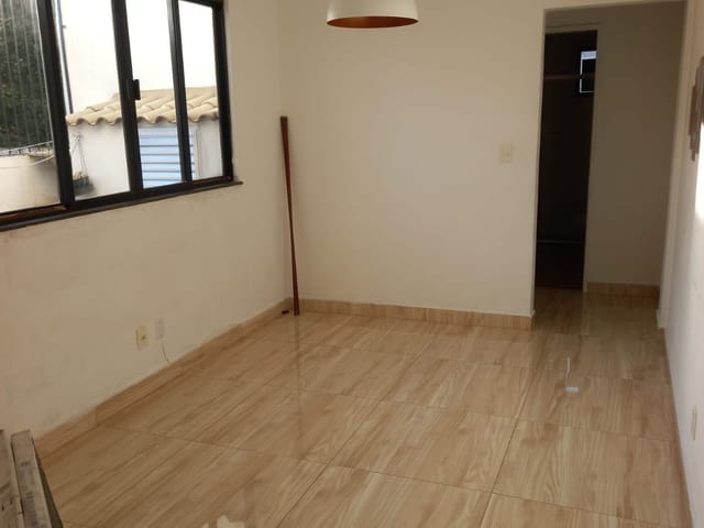 Foto do Apartamento - Apartamento para locação: 1 Quarto com Vaga, Semi-Mobiliado e Condomínio com Água e Gás Inclusos - Centro, Campos dos Goytacazes/RJ | BBUSINESS