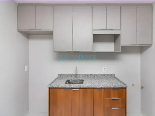 Apartamento com 67m² 3 quartos e 1 banheiro, à venda, no bairro Vila Anastácio em São Paulo