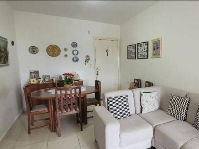 Apartamento 2 quartos e 1 banheiro, à venda, no bairro Tabaú em Pindamonhangaba