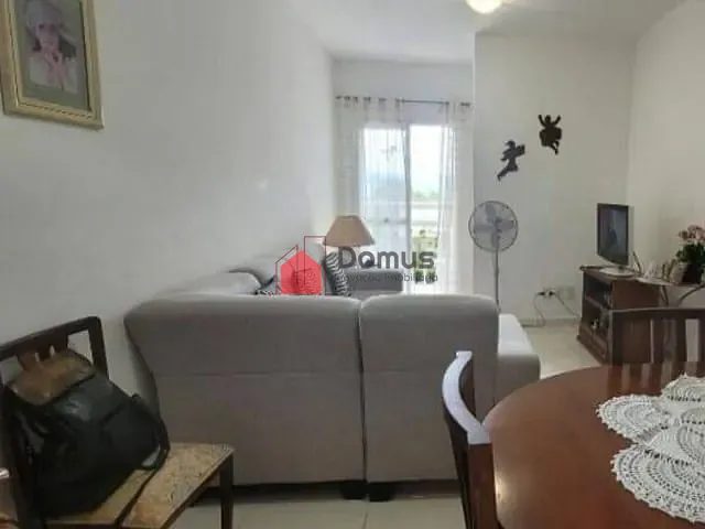 Apartamento 2 quartos e 1 banheiro, à venda, no bairro Tabaú em Pindamonhangaba