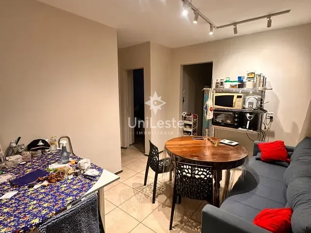 Apartamento 2 quartos e 1 banheiro, à venda, no bairro Ouro Minas em Belo Horizonte