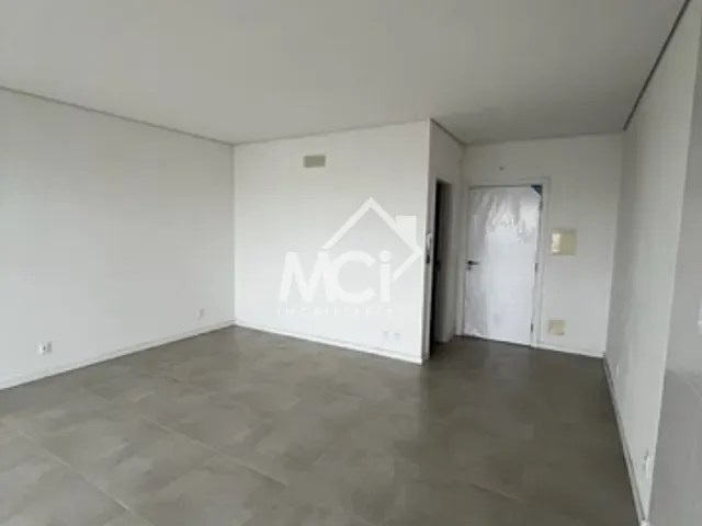 Apartamento com 84m² 1 quarto e 1 banheiro, à venda, no bairro Centro em Pelotas