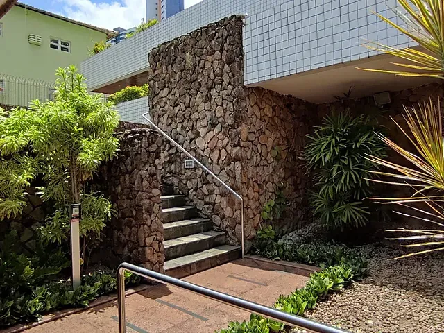 Cobertura / Penthouse 4 quartos e 5 banheiros, à venda, no bairro Dois Irmãos em Recife
