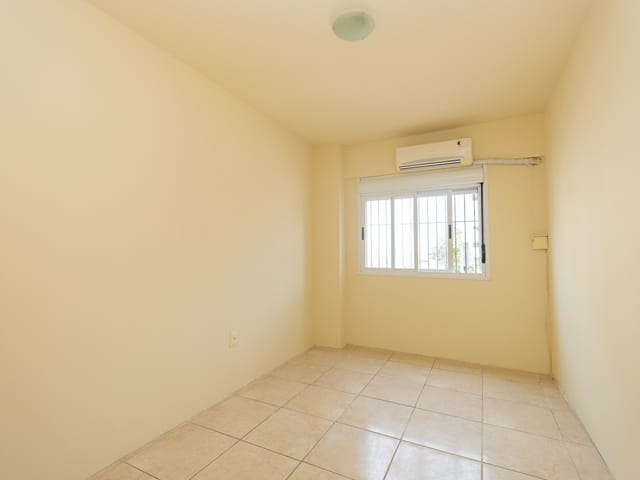 Apartamento 1 quarto e 1 banheiro, para alugar, no bairro Centro em Pelotas
