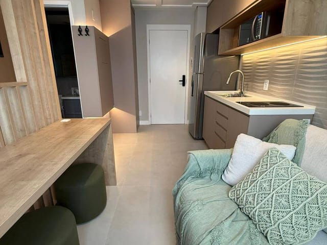 Apartamento com 24m² 1 quarto e 1 banheiro, para alugar, no bairro Vila Pompéia em São Paulo