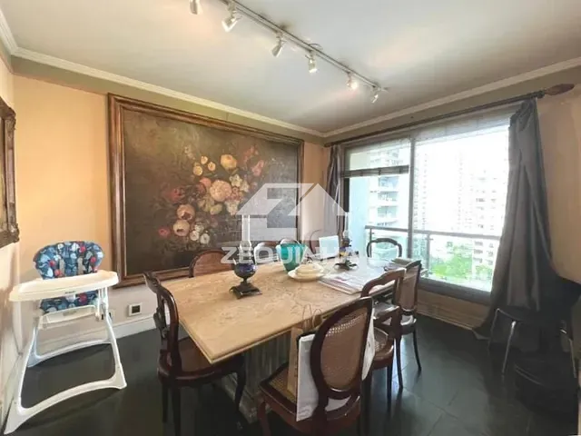 Apartamento com 220m² 3 quartos e 4 banheiros, à venda, no bairro Itaim Bibi em Sao Paulo