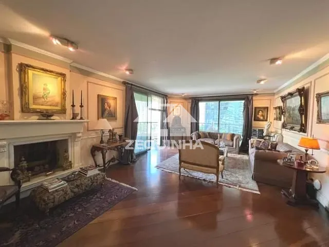 Apartamento com 220m² 3 quartos e 4 banheiros, à venda, no bairro Itaim Bibi em Sao Paulo