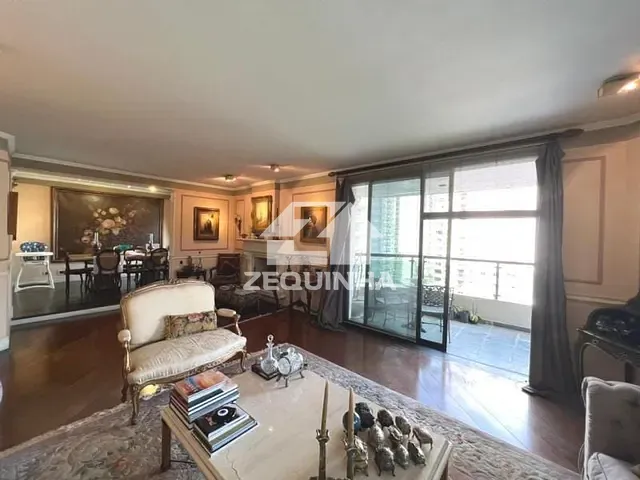 Apartamento com 220m² 3 quartos e 4 banheiros, à venda, no bairro Itaim Bibi em Sao Paulo