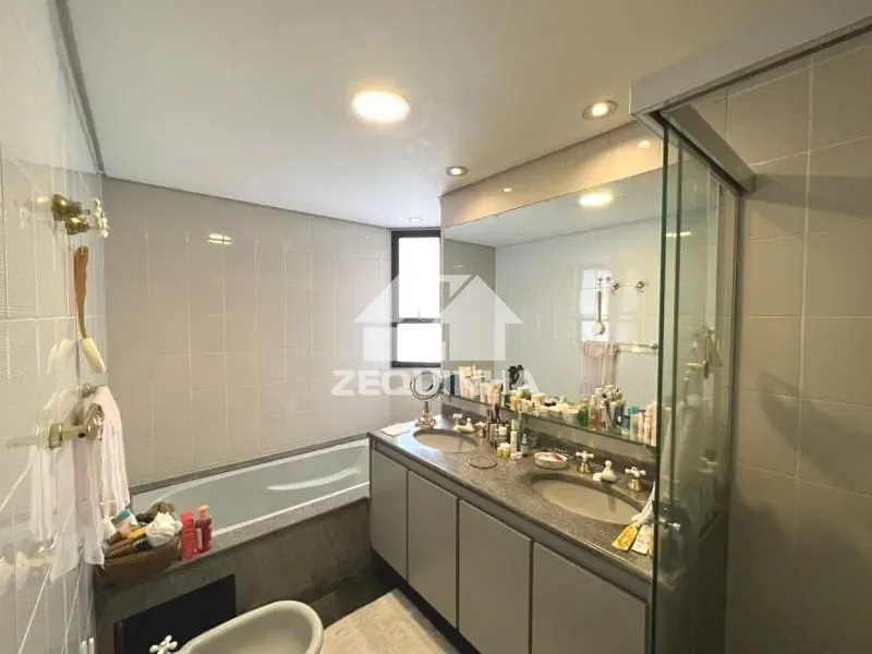 Apartamento, 3 quartos, 220 m² - Foto 11